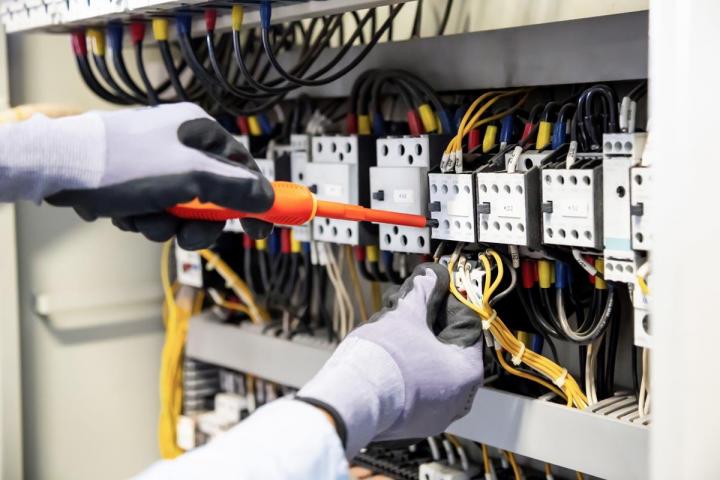 Travaux d’électricité générale à La Réunion